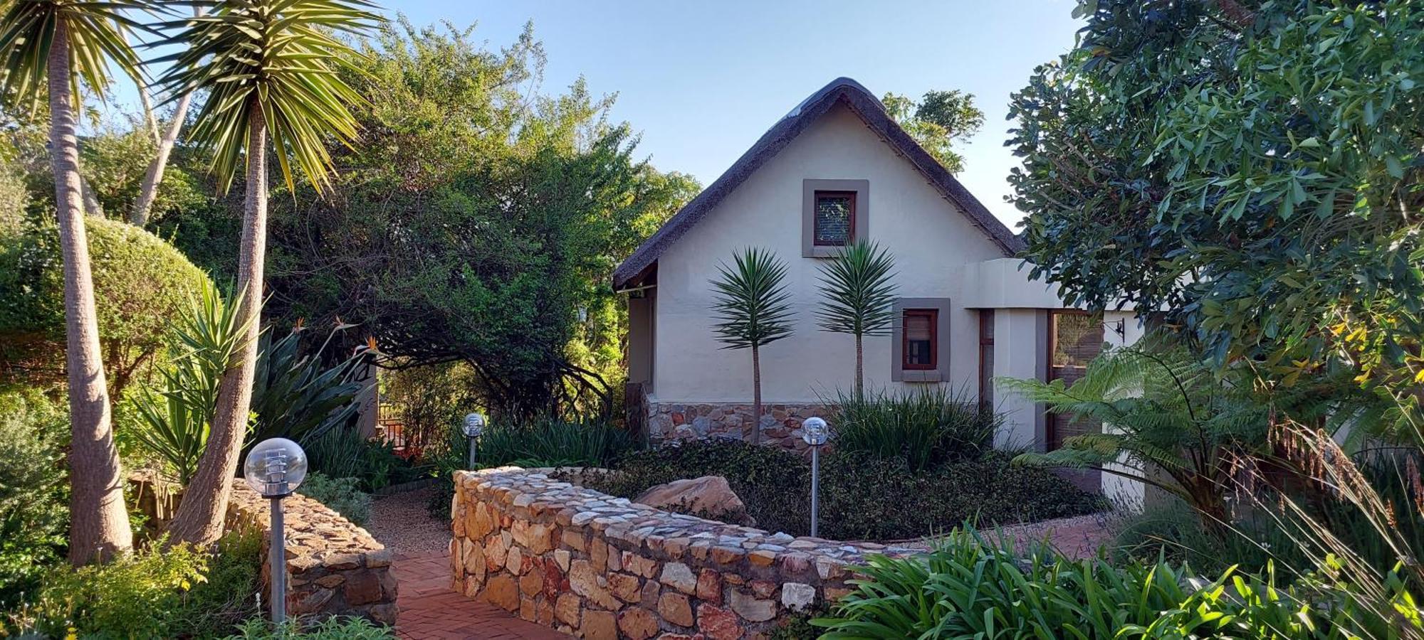 Paradise Cove Victoria Bay Exterior photo